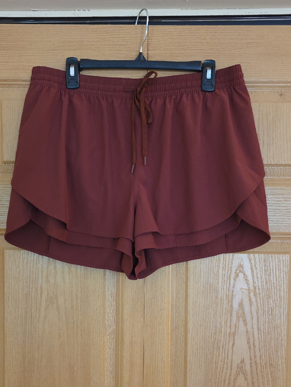 Calia Womens Layered Drawstring Step- Up Shorts - Rust
